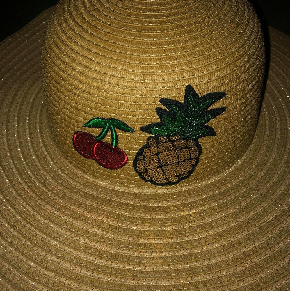 Women's  hat